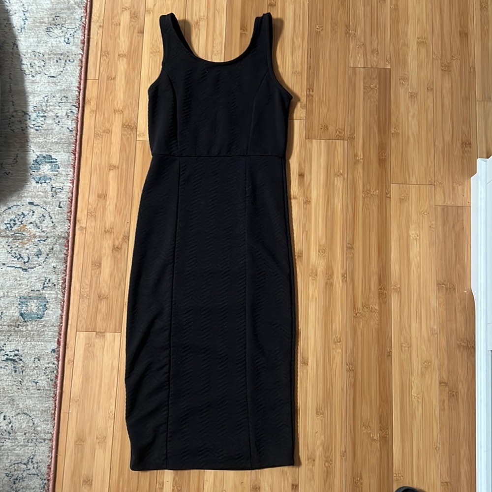 Size Small Black MIDI Dress 🖤